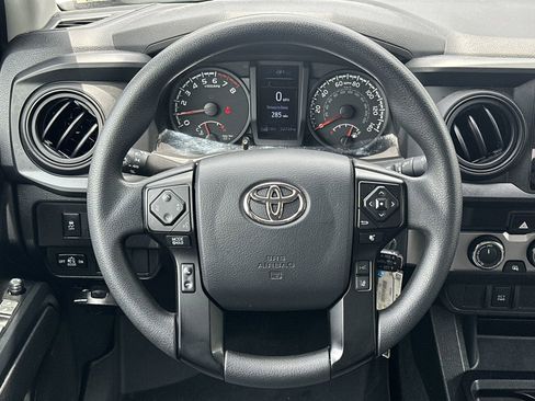 Used 2023 Toyota Tacoma SR AWD/4WD image 19
