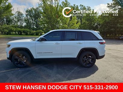 Used 2023 Jeep Grand Cherokee Limited w/ Black Appearance Package
