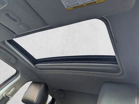 Used 2013 Nissan Juke SL image 14