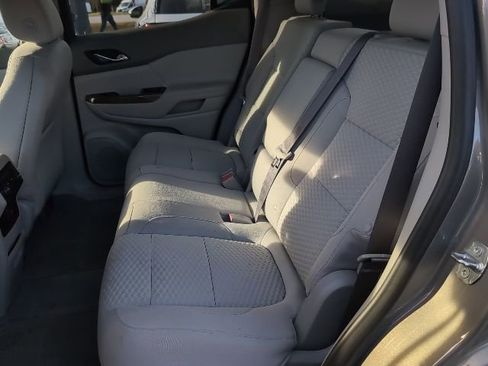 Used 2019 GMC Acadia SLE image 24