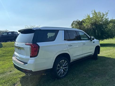 Used 2021 GMC Yukon Denali w/ Denali Premium Package AWD/4WD image 6