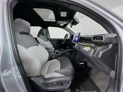 New 2025 Toyota Tacoma TRD Off-Road image 29