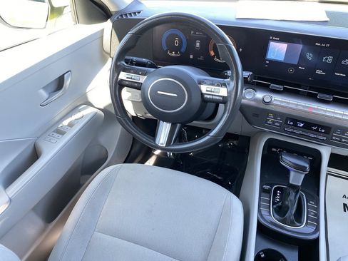 Used 2024 Hyundai Kona SEL FWD image 16