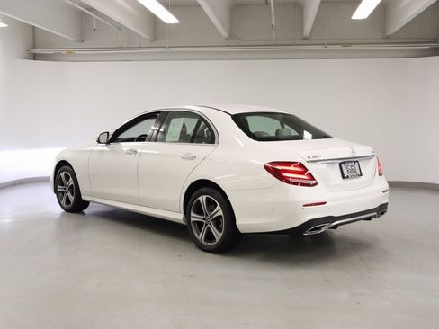 Used 2018 Mercedes-Benz E 300 4MATIC image 8