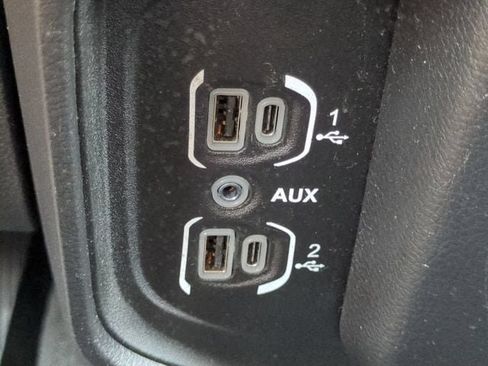 Used 2019 RAM 1500 Big Horn RWD image 20