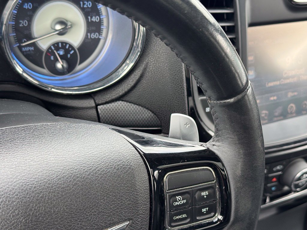 Used 2014 Chrysler 300 S RWD image 26