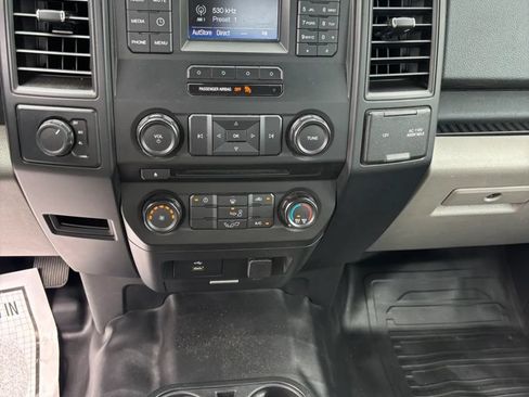 Used 2017 Ford F150 XL w/ Equipment Group 101A Mid AWD/4WD image 10