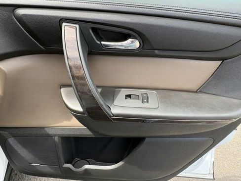 Used 2016 GMC Acadia SLT w/ Open Road Package AWD/4WD image 15