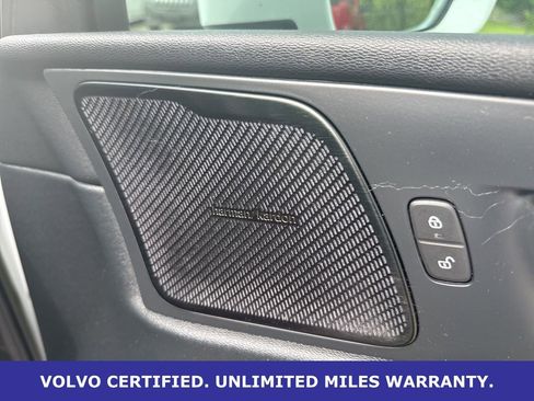 Certified 2023 Volvo XC60 B5 Plus w/ Protection Package Premier image 11