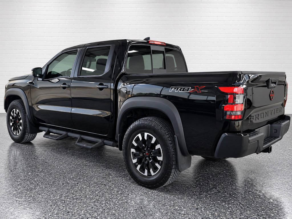 Used 2022 Nissan Frontier Pro-X RWD image 2