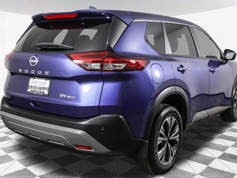 Used 2023 Nissan Rogue SV image 20