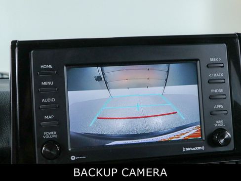 Used 2022 Toyota RAV4 XLE FWD image 18