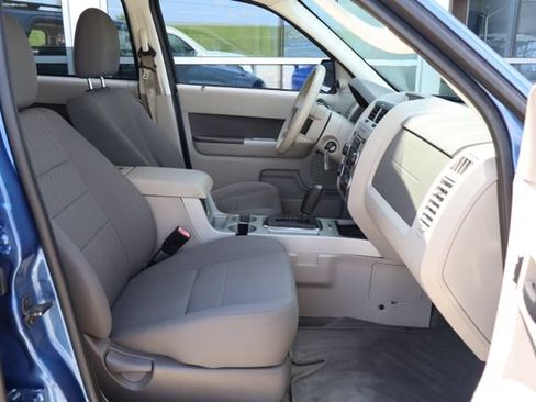 Used 2009 Ford Escape XLT FWD image 33