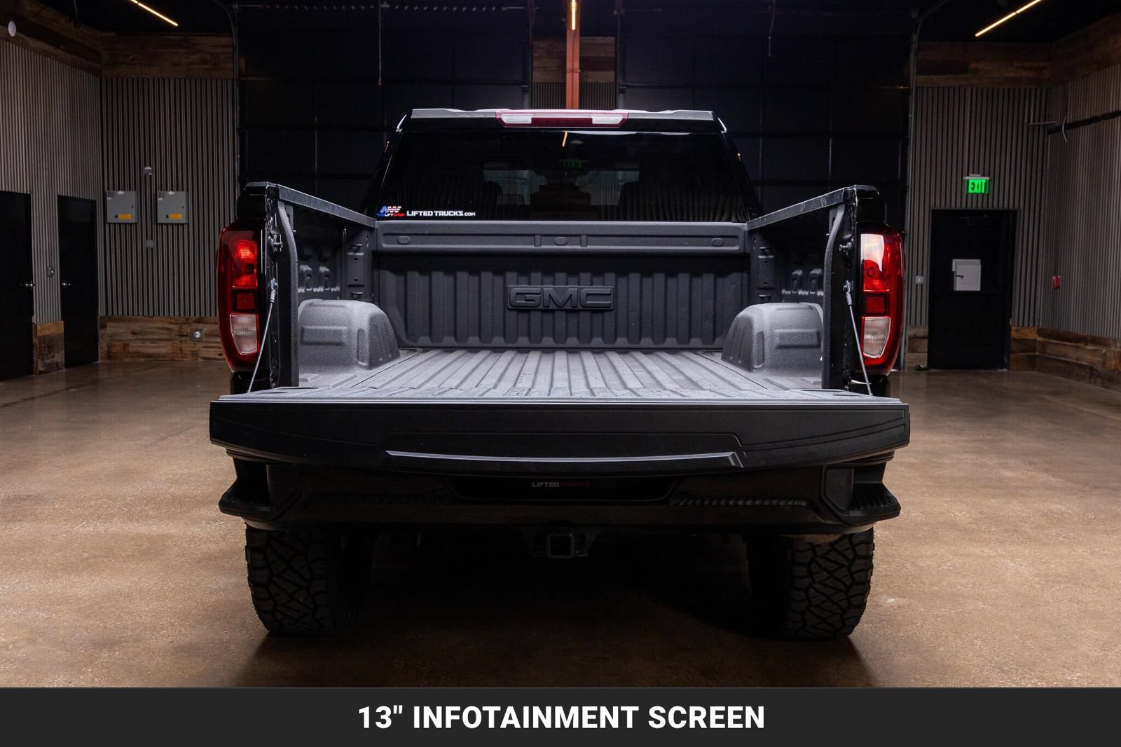 Used 2024 GMC Sierra 1500 Elevation RWD image 9
