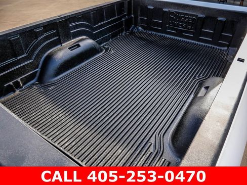 Used 2023 RAM 2500 Tradesman w/ Chrome Appearance Group AWD/4WD image 13
