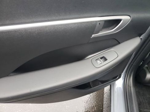 Used 2025 Hyundai Sonata SE image 18