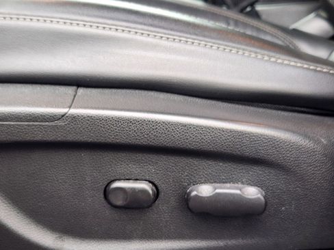 Used 2016 Buick Encore FWD image 10