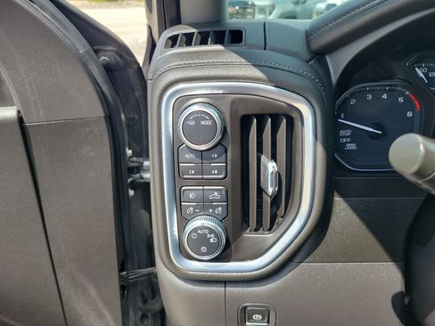 Used 2021 GMC Sierra 1500 Elevation w/ X31 Off-Road Package AWD/4WD image 21
