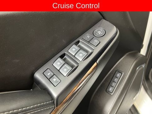 Used 2017 Chevrolet Tahoe LT RWD image 13