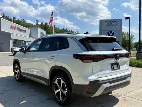 New 2026 Volkswagen Tiguan SE AWD/4WD image 12