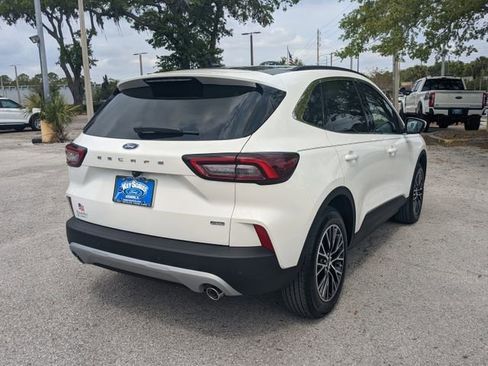 New 2025 Ford Escape SE w/ PHEV Premium Package image 17