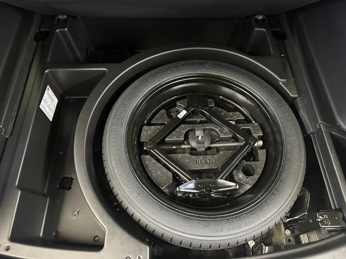 Certified 2024 Chevrolet Blazer LT w/ Convenience Package image 26