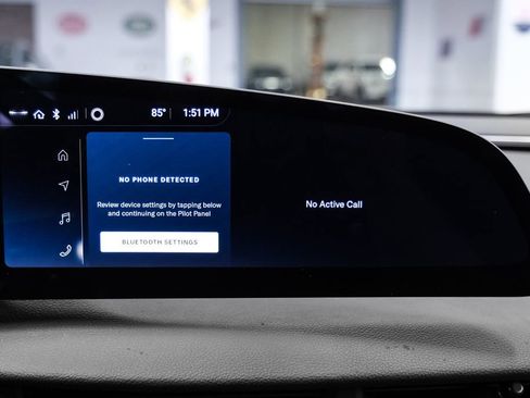 Used 2025 Lucid Air Touring AWD/4WD image 36