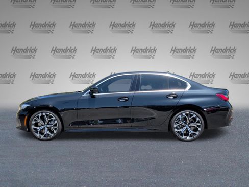 Used 2026 BMW 330i Sedan w/ Premium Package RWD image 11