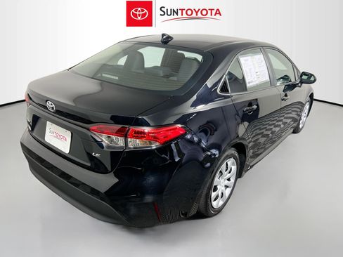 Used 2024 Toyota Corolla LE image 4