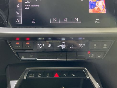 Used 2024 Audi A3 2.0T Premium image 19