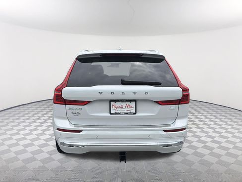 Used 2022 Volvo XC60 T8 Inscription Expression w/ Advanced Package AWD/4WD image 5