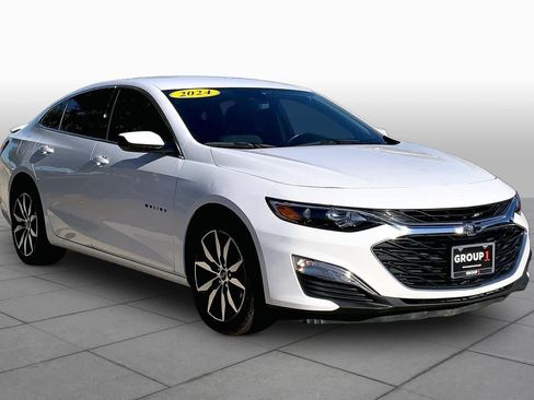 Used 2024 Chevrolet Malibu RS FWD image 3
