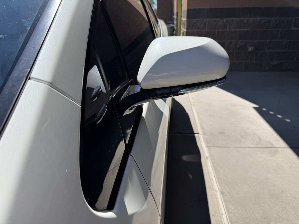 Used 2020 Toyota Prius Prime XLE FWD image 12