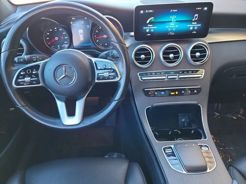 Certified 2021 Mercedes-Benz GLC 300 GLC 300 image 25