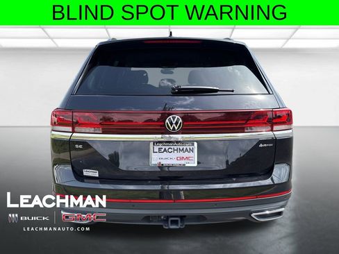Used 2026 Volkswagen Atlas SE AWD/4WD image 5