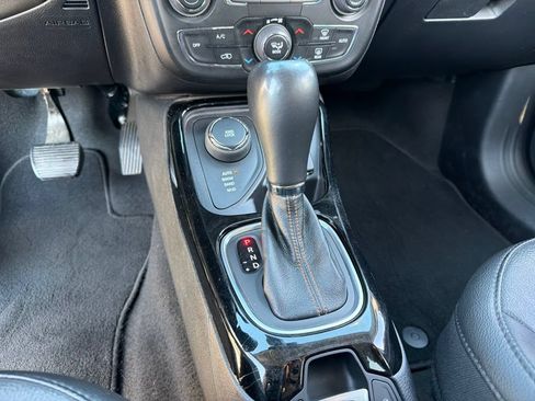 Used 2021 Jeep Compass Limited w/ Elite Exterior Group AWD/4WD image 14