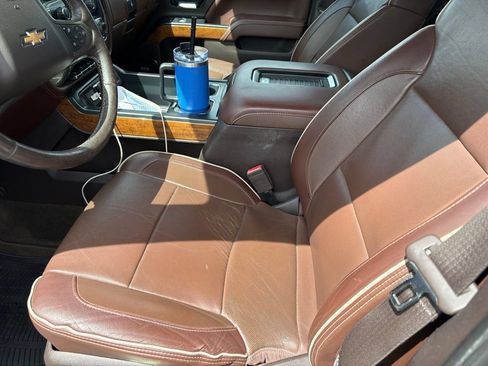 Used 2017 Chevrolet Silverado 1500 High Country RWD image 7