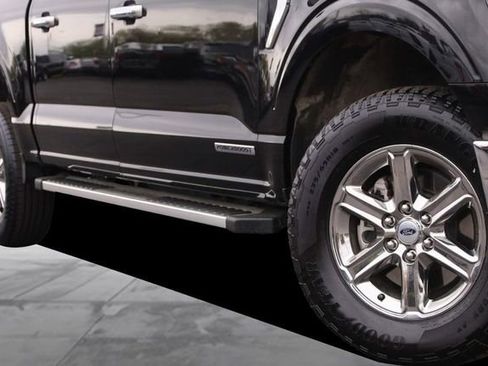 Used 2025 Ford F150 XLT w/ Equipment Group 301A Standard image 3