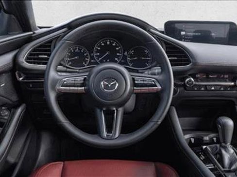 Used 2024 MAZDA MAZDA3 s image 4
