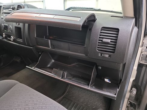 Used 2008 Chevrolet Silverado 1500 LT w/ Texas Edition image 42