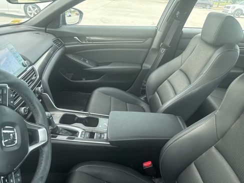 Used 2022 Honda Accord Sport image 10