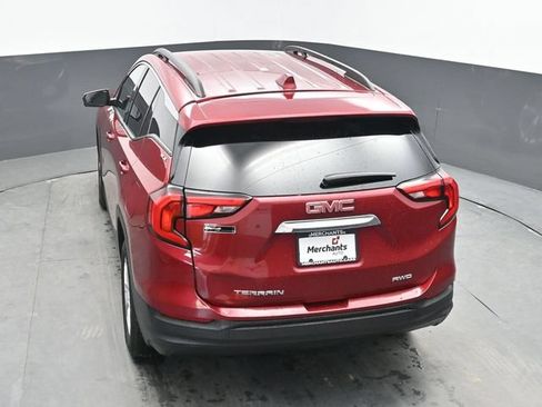 Used 2020 GMC Terrain SLE w/ Driver Convenience Package AWD/4WD image 29