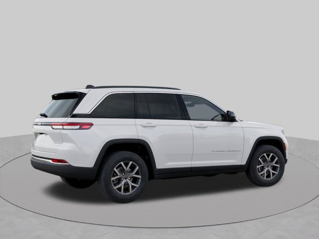 New 2027 Jeep Grand Cherokee Laredo X AWD/4WD image 4
