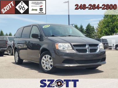 Used 2018 Dodge Grand Caravan SE