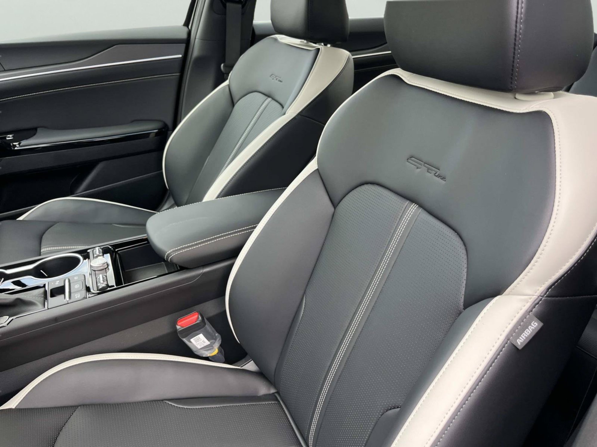 New 2026 Kia K5 GT-Line FWD image 18