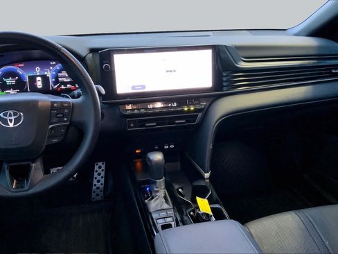 Used 2026 Toyota Camry XSE FWD image 7