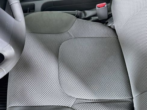Used 2019 Nissan Frontier SV AWD/4WD image 17