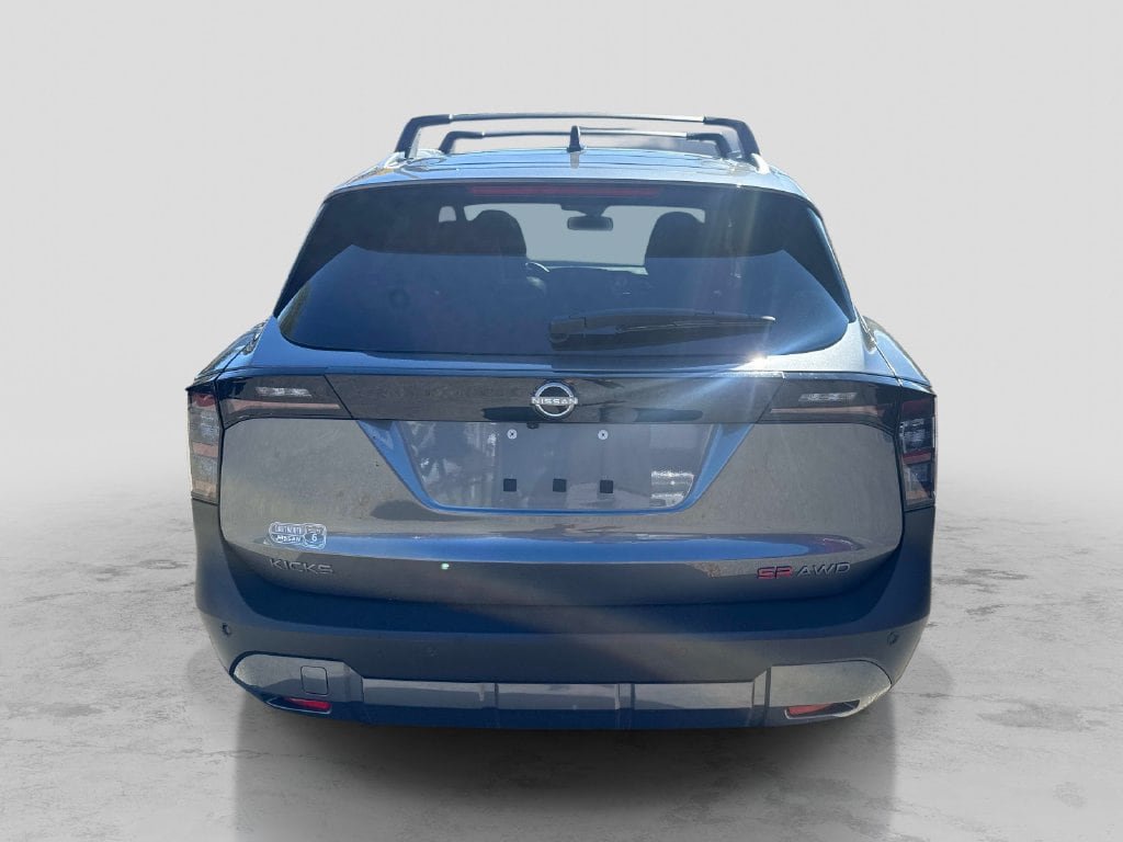 Certified 2026 Nissan Kicks SR w/ SR Premium Package AWD/4WD image 4