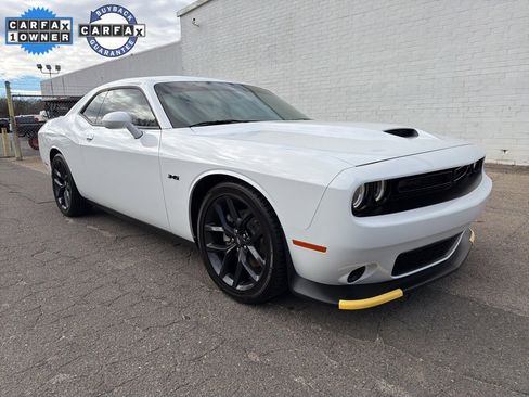 Used 2023 Dodge Challenger R/T w/ Blacktop Package image 8