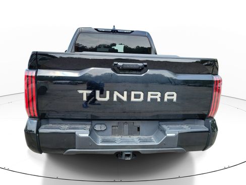 Used 2022 Toyota Tundra Platinum RWD image 5
